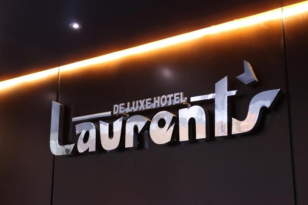 Laurent's Deluxe Hotel